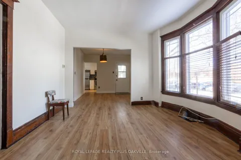 58 Lorne Avenue, ON L8M 2X8