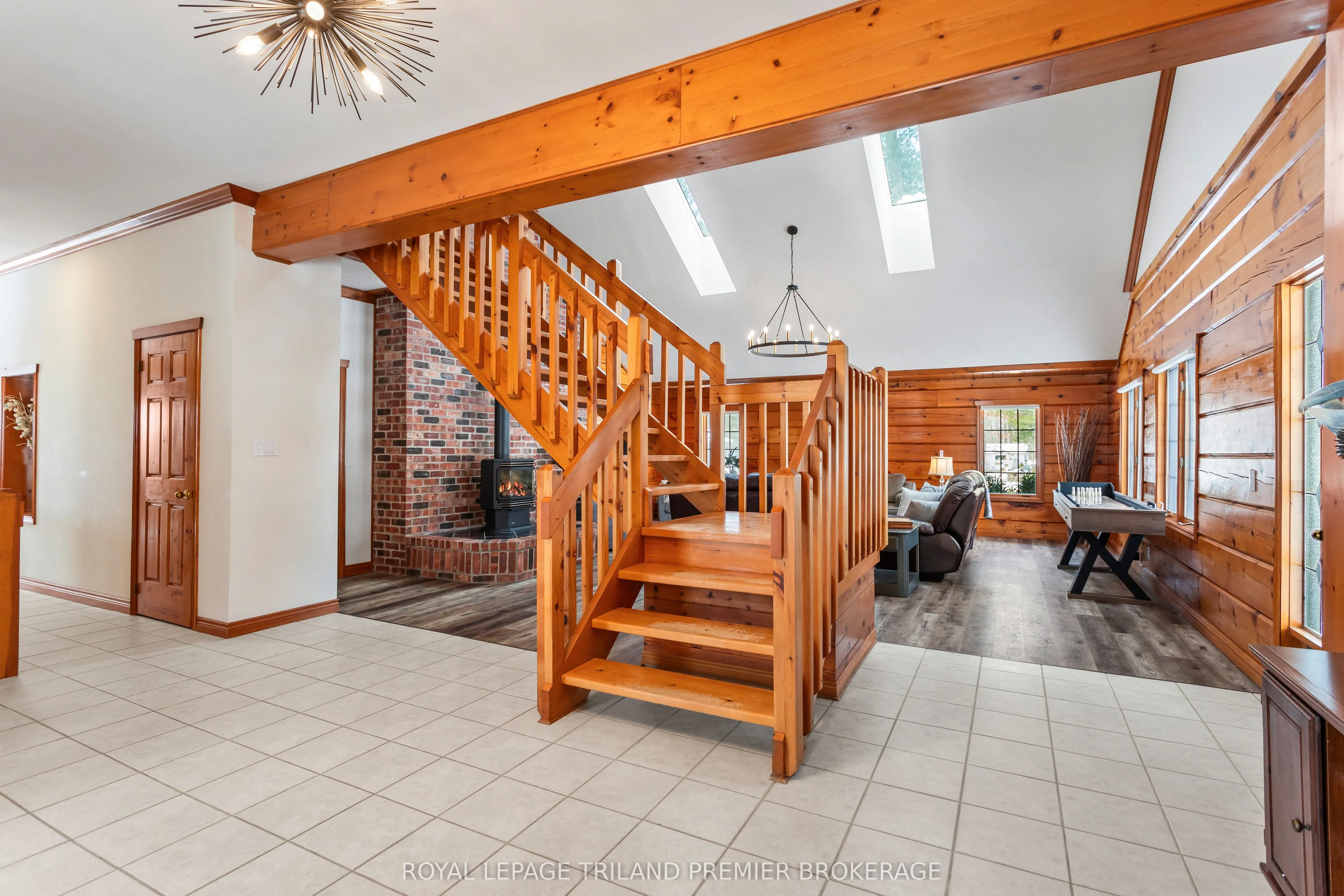 9936 ONTARIO Street, ON N0M 2L0