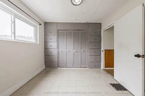 70 Hillview Street, ON L8S 2Z2