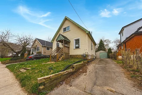 70 Hillview Street, ON L8S 2Z2