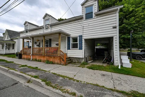 150-152 GORE Street, ON K7H 1J7