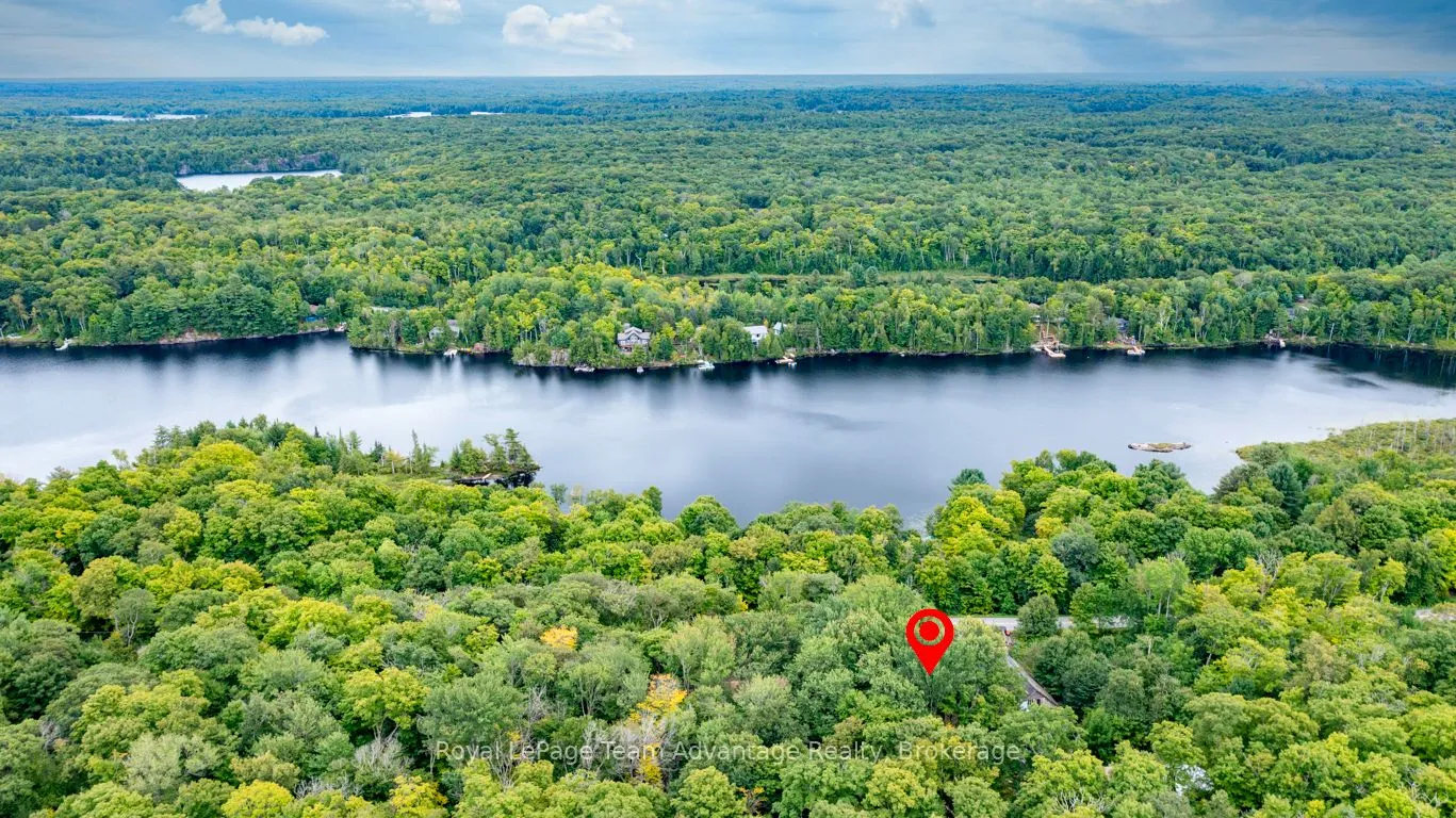 33 Pinewood Road, ON P2A 2W7