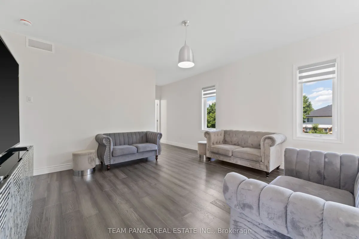 38 Noble Court, ON N9V 4B6