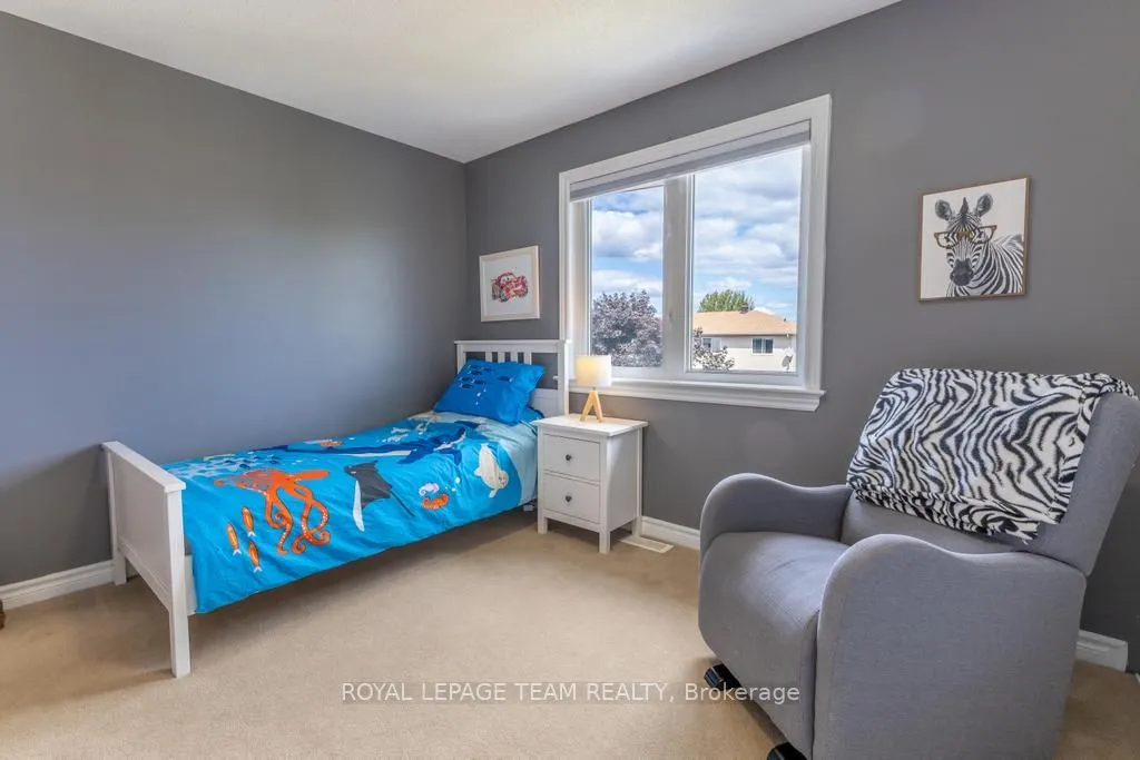 29 Carter Crescent, ON K7S 0C4