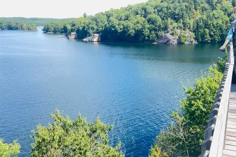 12 Island M N/A, ON P0B 1M0