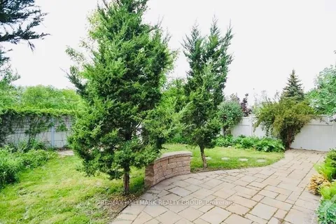 4464 Shoreline Drive, ON K1V 1R7