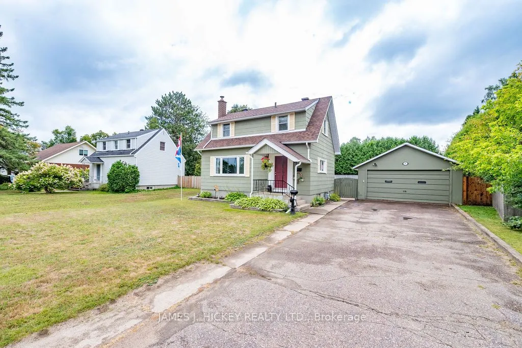 25 Laurentian Street, ON K0J 1P0