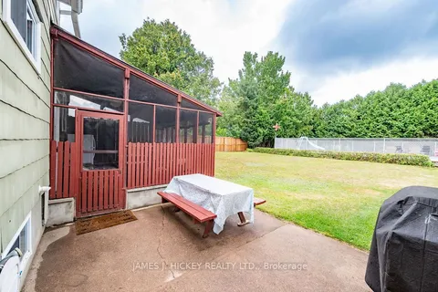 25 Laurentian Street, ON K0J 1P0