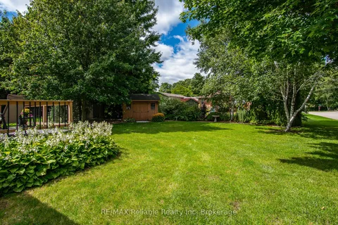 61 Church Street, ON N0K 1W0