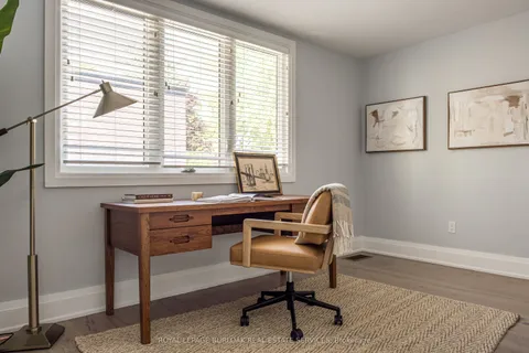 3 Oakwood Place, ON L8S 4C9