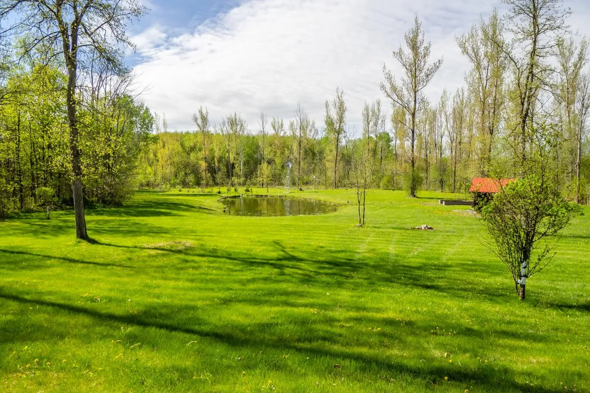 18668 Concession 2 Road, ON K0C 1B0