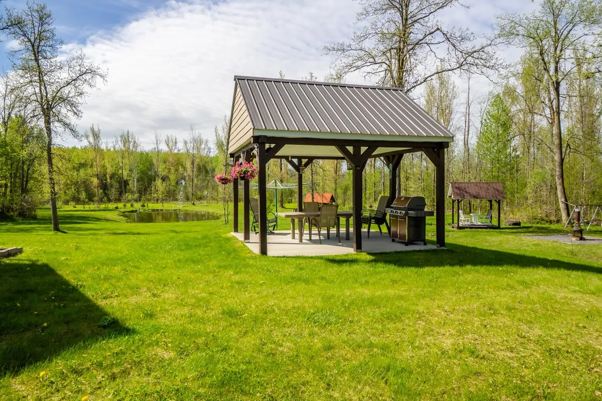 18668 Concession 2 Road, ON K0C 1B0