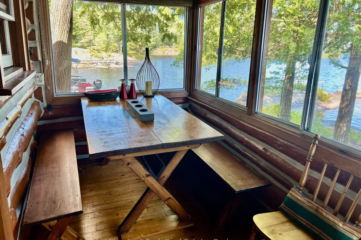 10 Island 21kl N/A, ON P0E 1G0