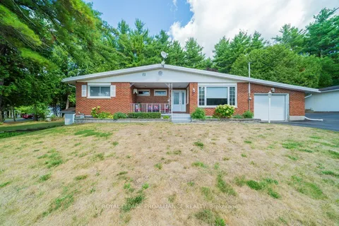 1676 Foxboro Stirling Road, ON K0K 3E0