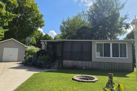 9338 West Ipperwash Road, ON N0N 1J2