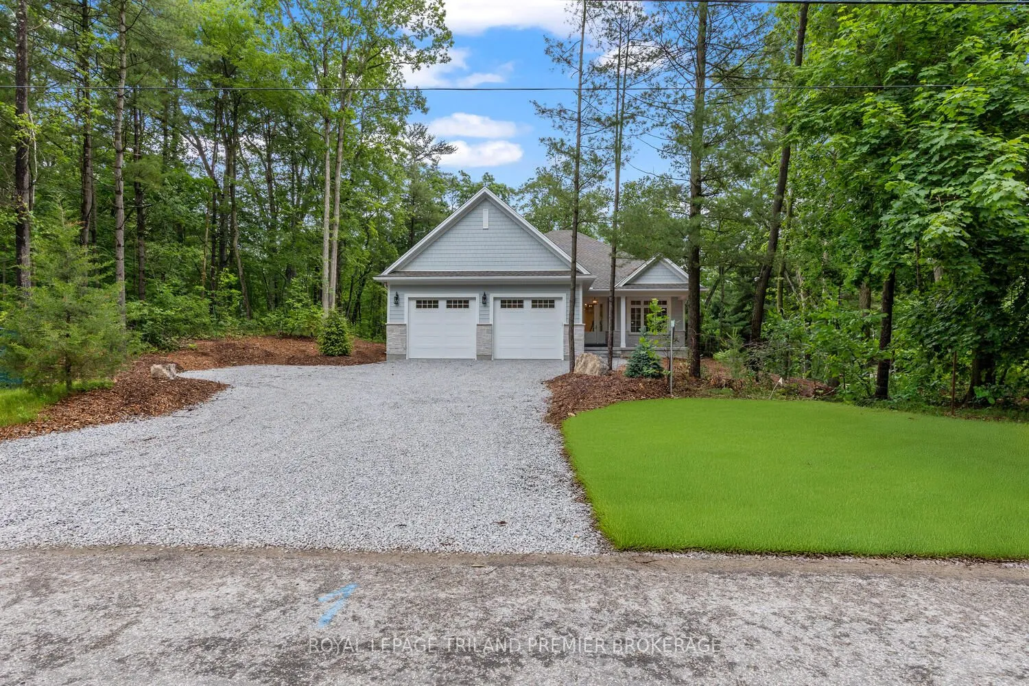 9940 Ontario Street, ON N0M 2L0