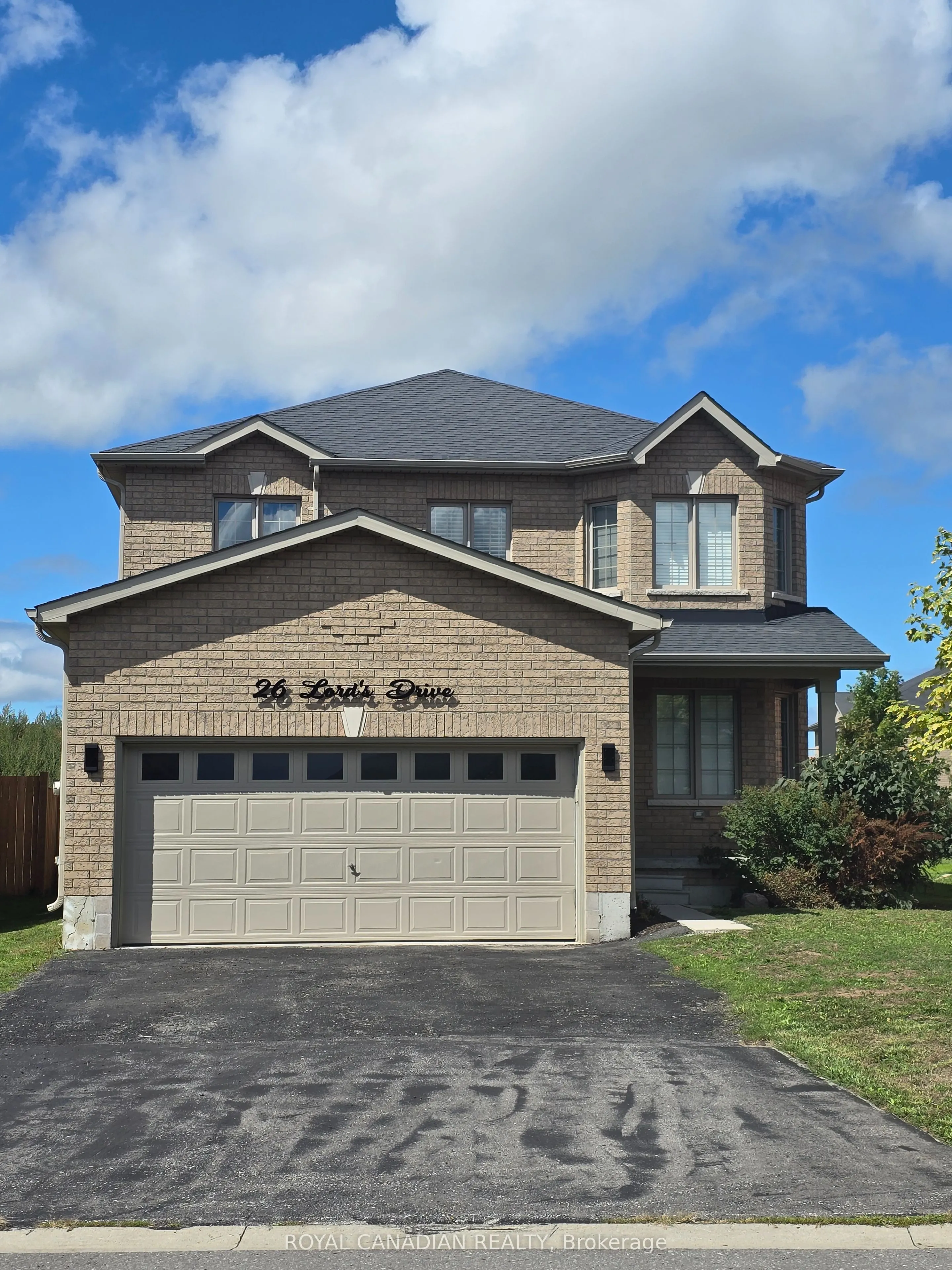 26 Lords Drive, ON K0L 1Y0