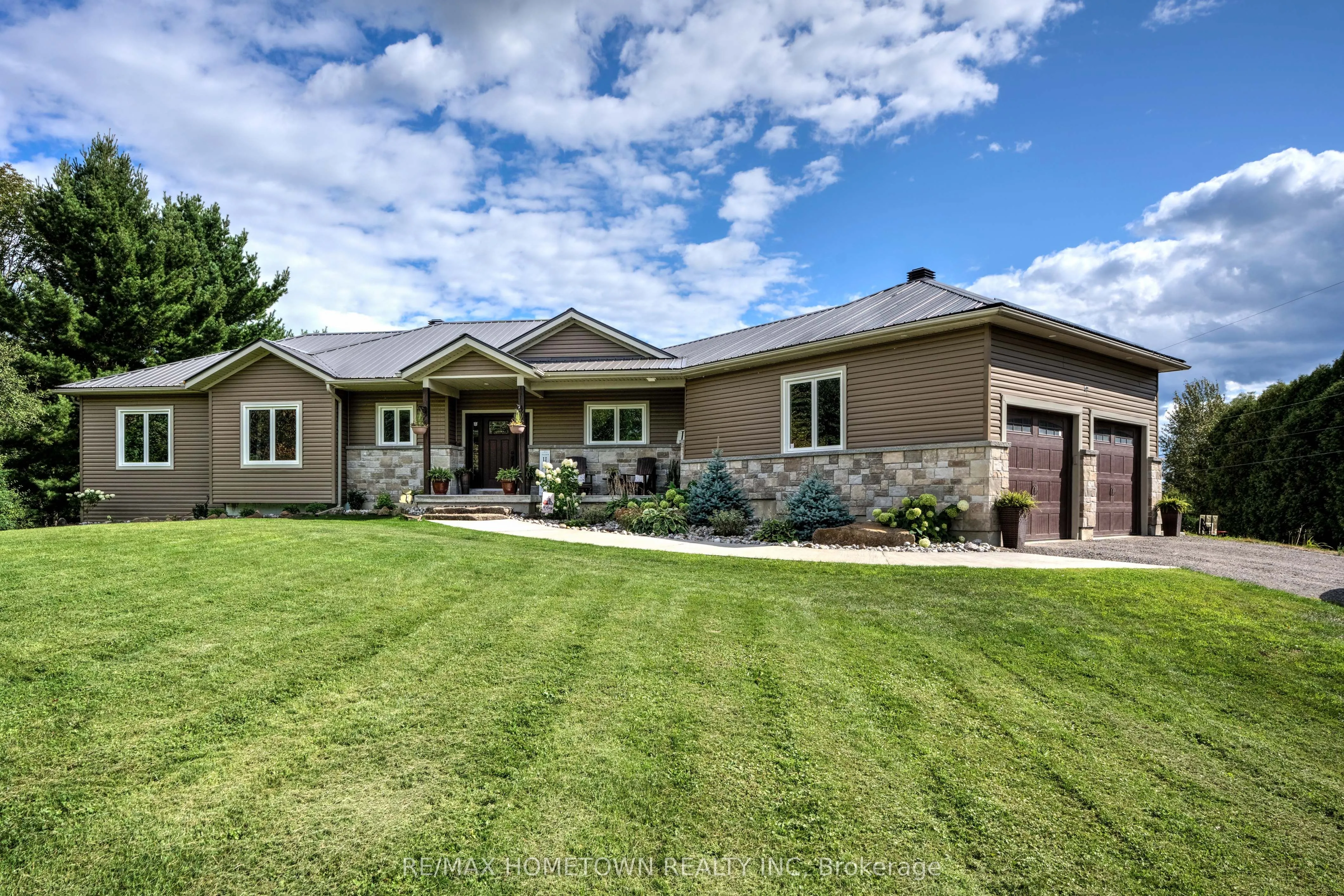 303 OLD LILY BAY Road, ON K6V 5T3