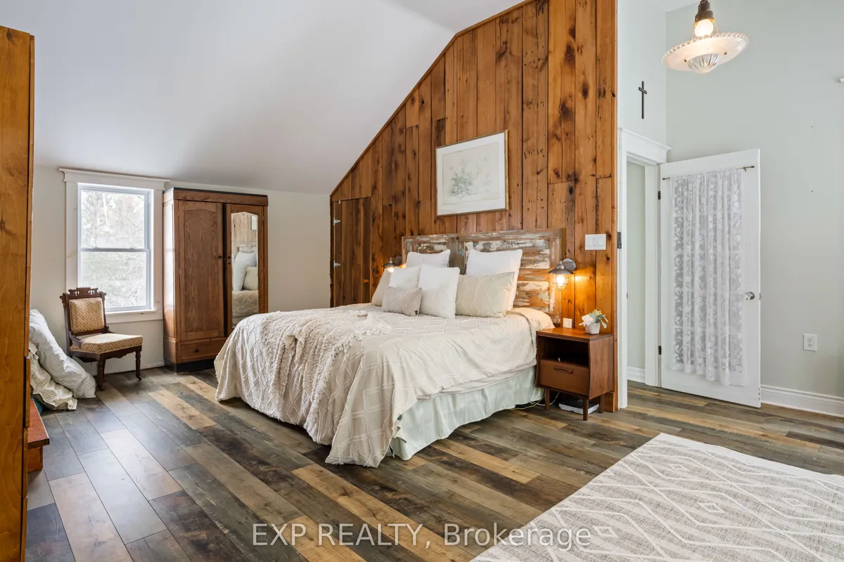 16 Mill Street, ON L9W 3Z3