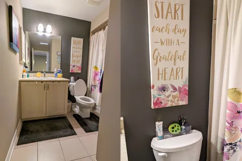 365 Cooks Mill Crescent, ON K1V 2N2