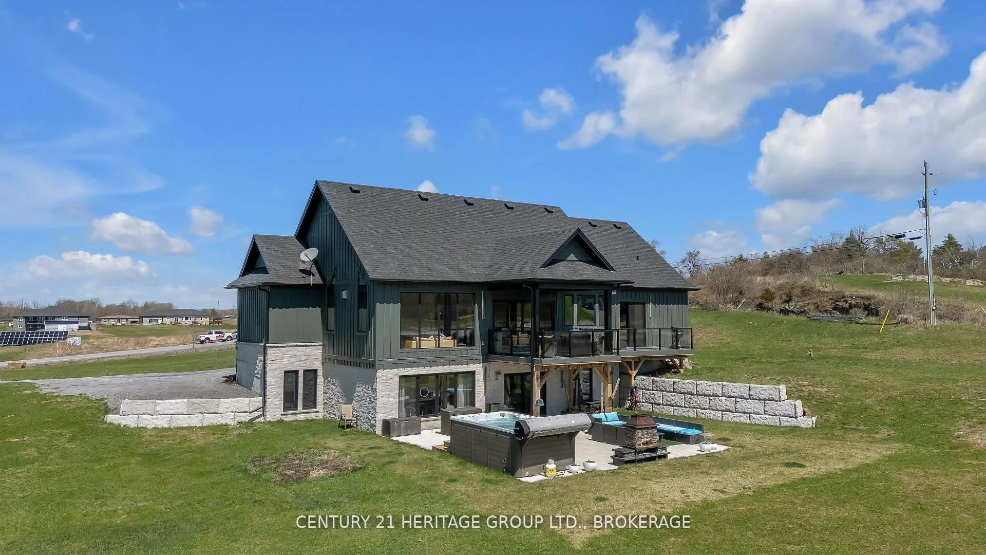 245 Mann Drive, ON K7L 0G2