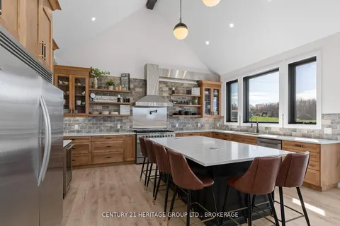 245 Mann Drive, ON K7L 0G2