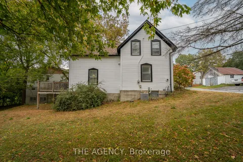 16 Elks Street, ON K0K 2T0