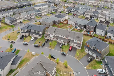 92 Natare Place, ON K2T 0P2