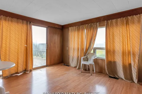 705 Kemp Road, ON L3M 4E7