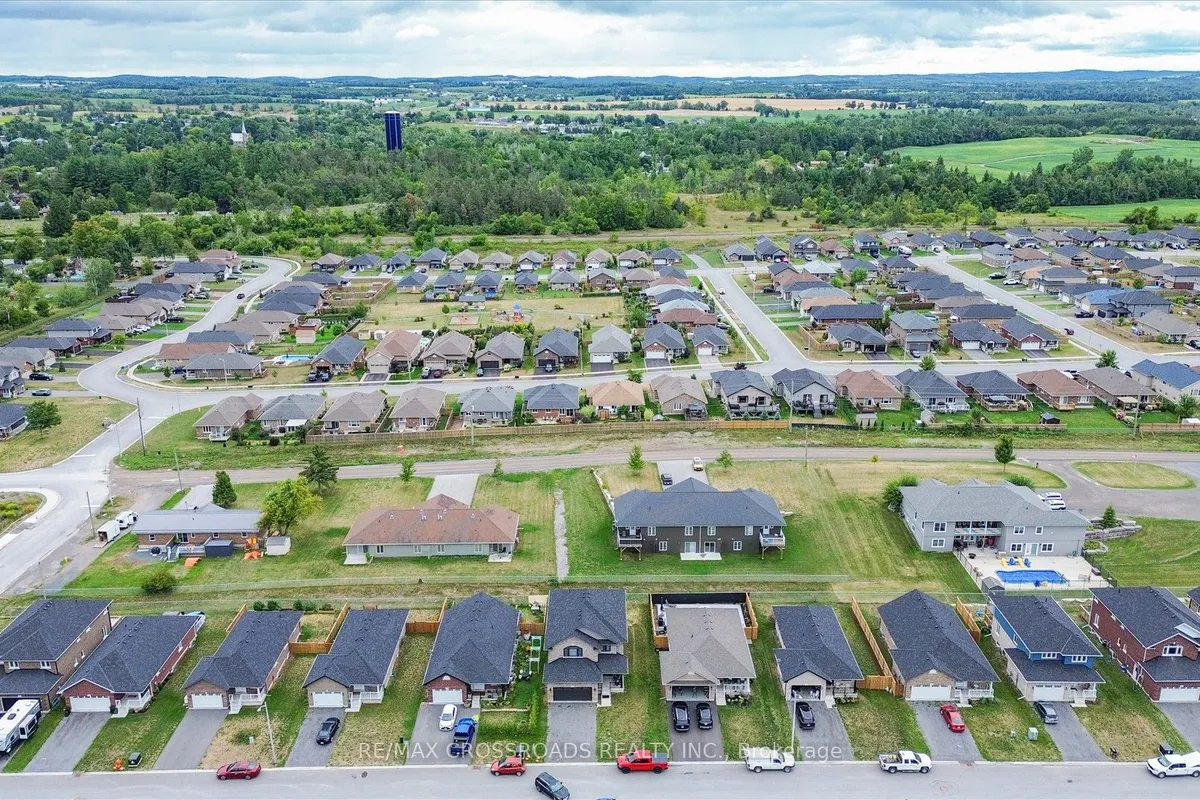 21 Maryann Lane, ON K0L 2V0