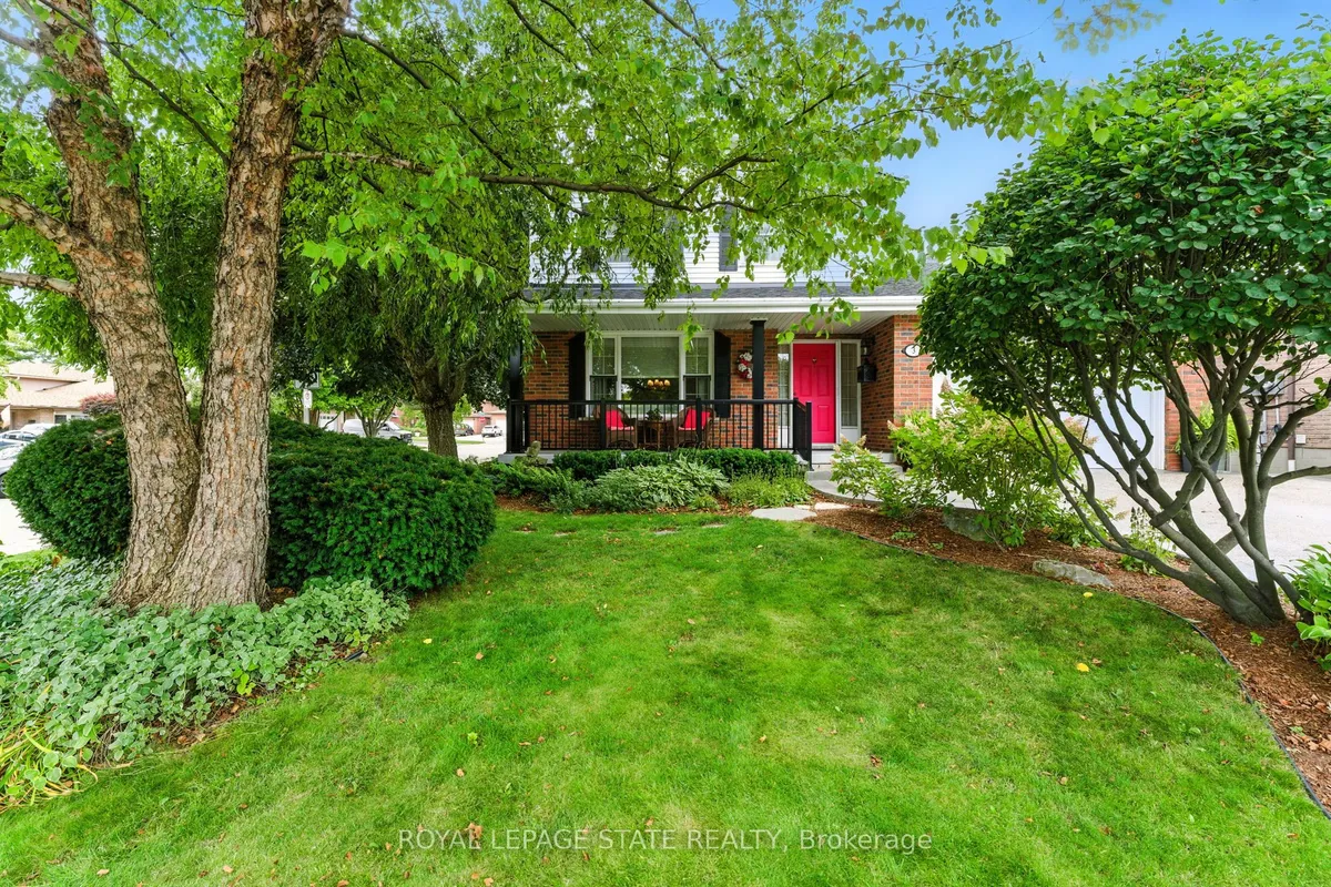 3 Atkins Drive, ON L9C 6T6