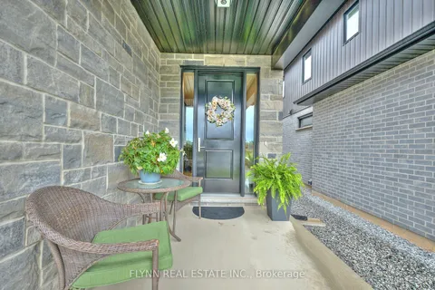 8880 Angie Drive, ON L2H 3W8