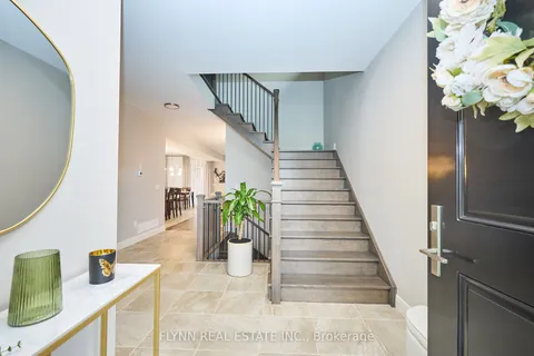 8880 Angie Drive, ON L2H 3W8