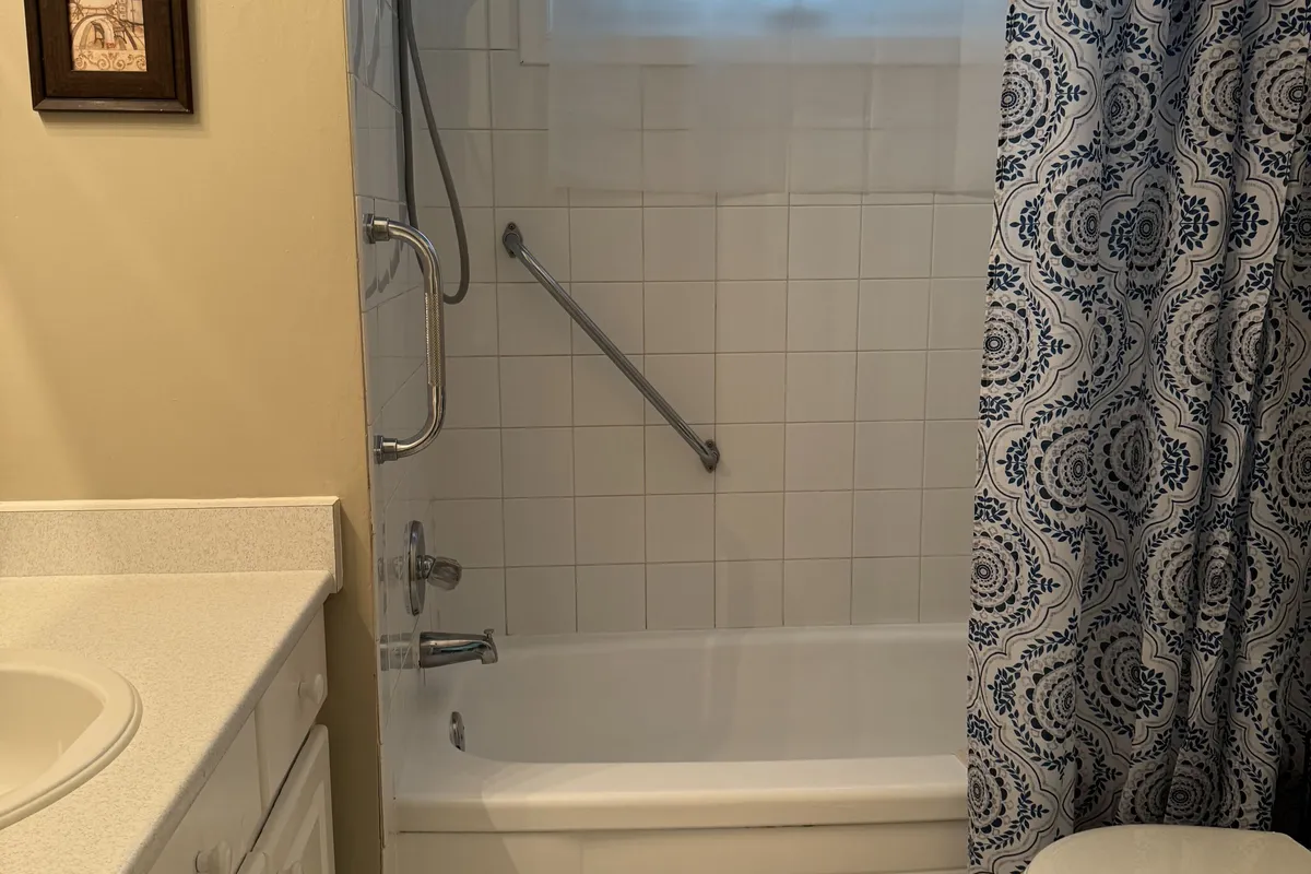 56 BARRETT Crescent, ON N6E 1T5