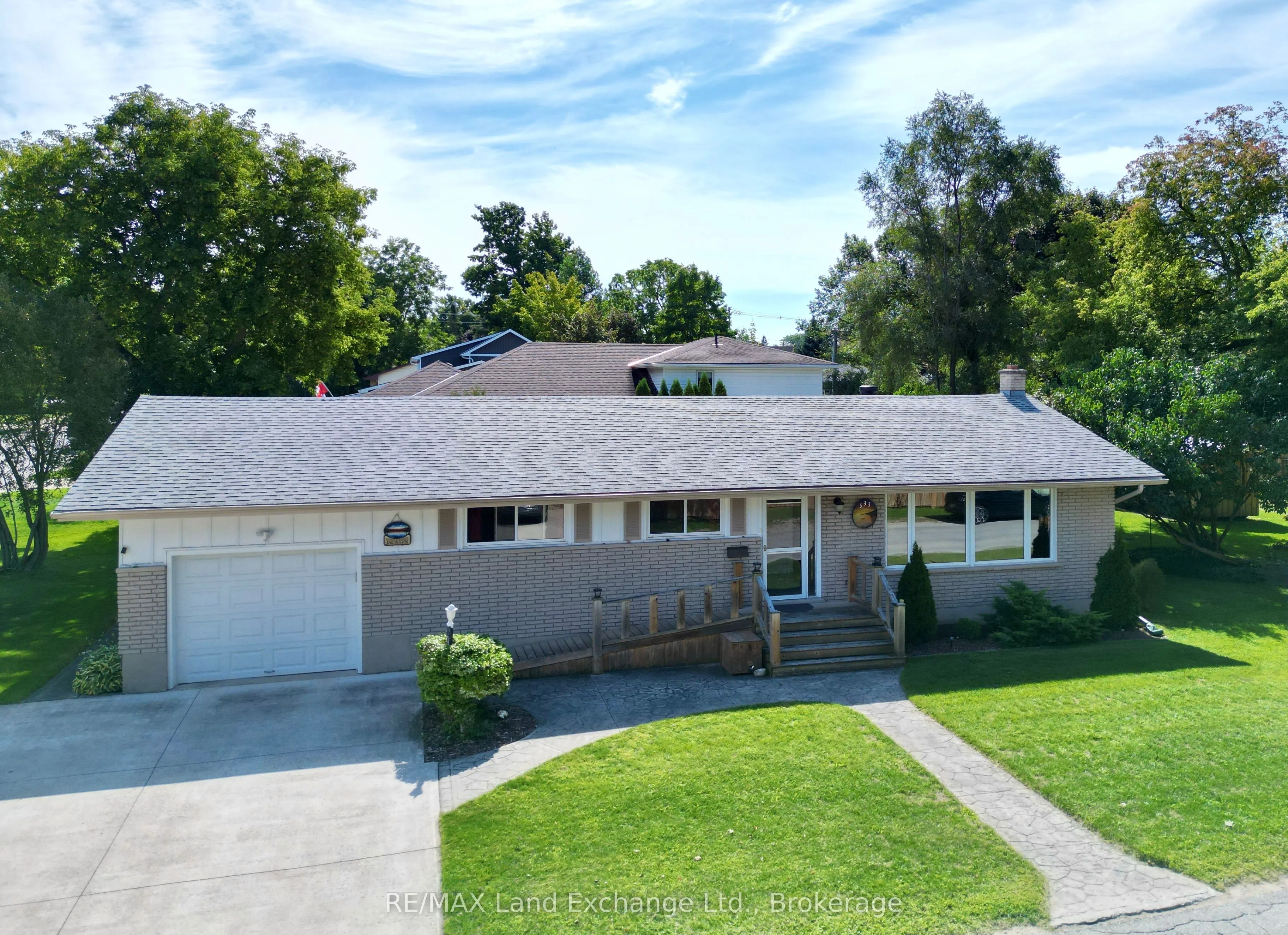 633 Wellington Street, ON N0H 2C4