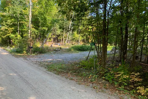 2614 HASS Road, ON K7V 3Z7