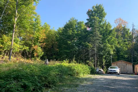 2614 HASS Road, ON K7V 3Z7