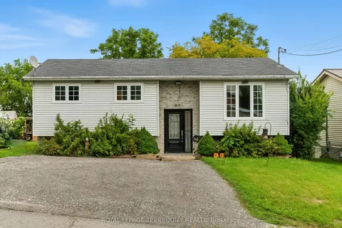 211 William Street, ON K0K 3E0