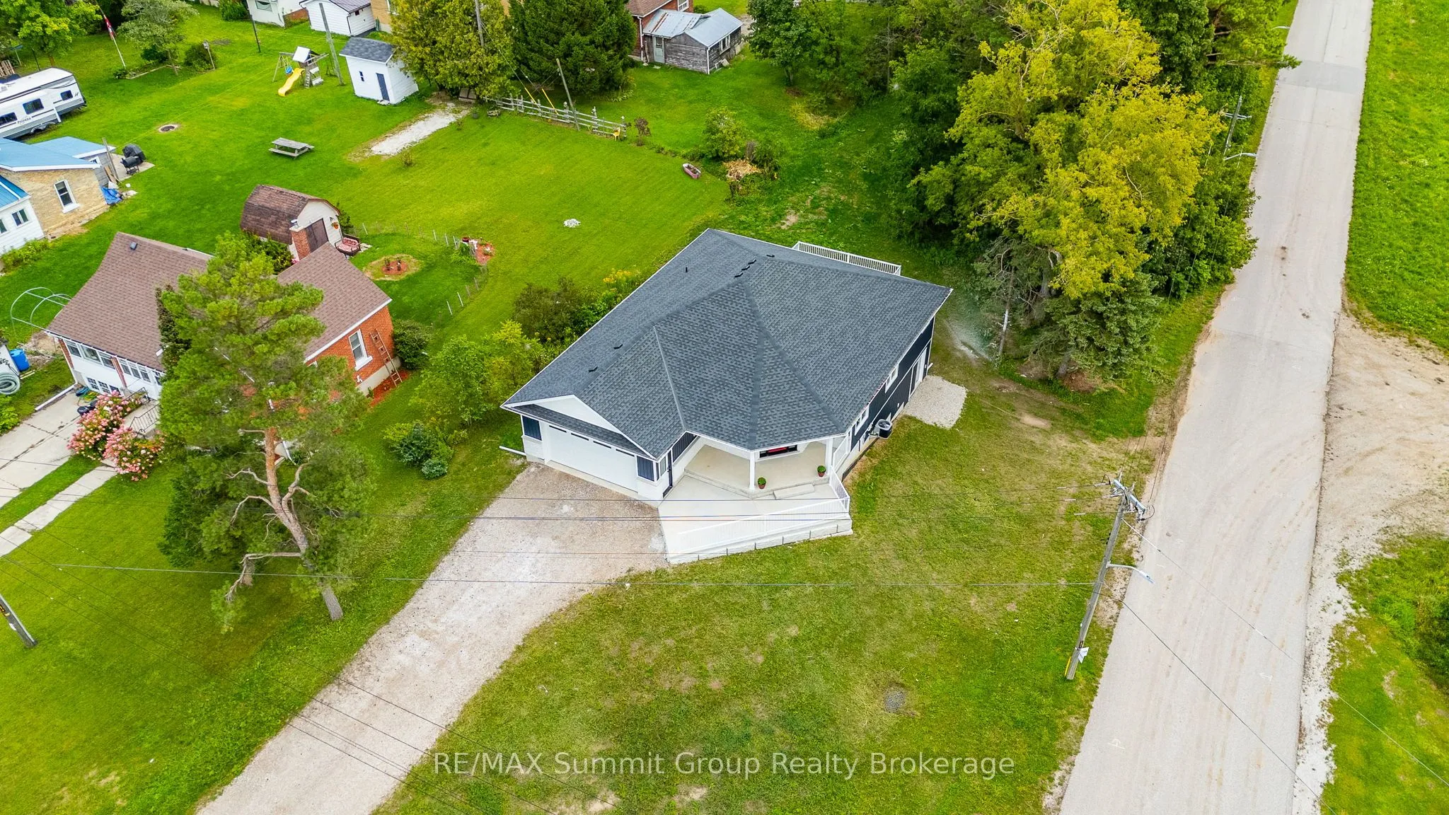 307 1st Avenue, ON N0G 1L0