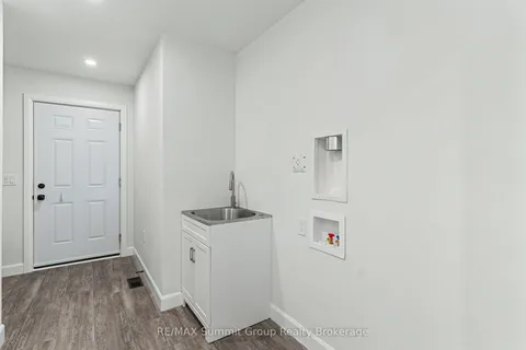 307 1st Avenue, ON N0G 1L0