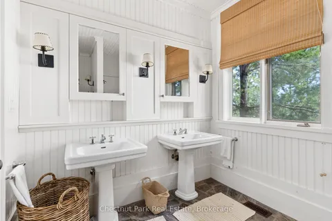 1 Onaway Island, ON P0B 1J0