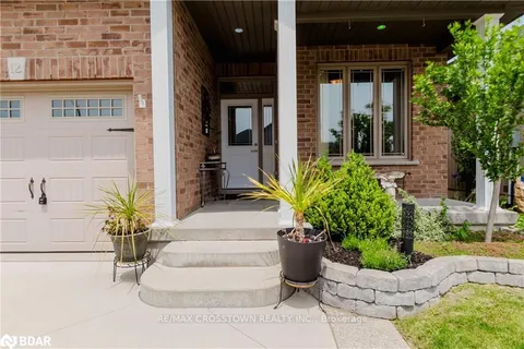 12 Lafayette Street, ON N0A 1J0