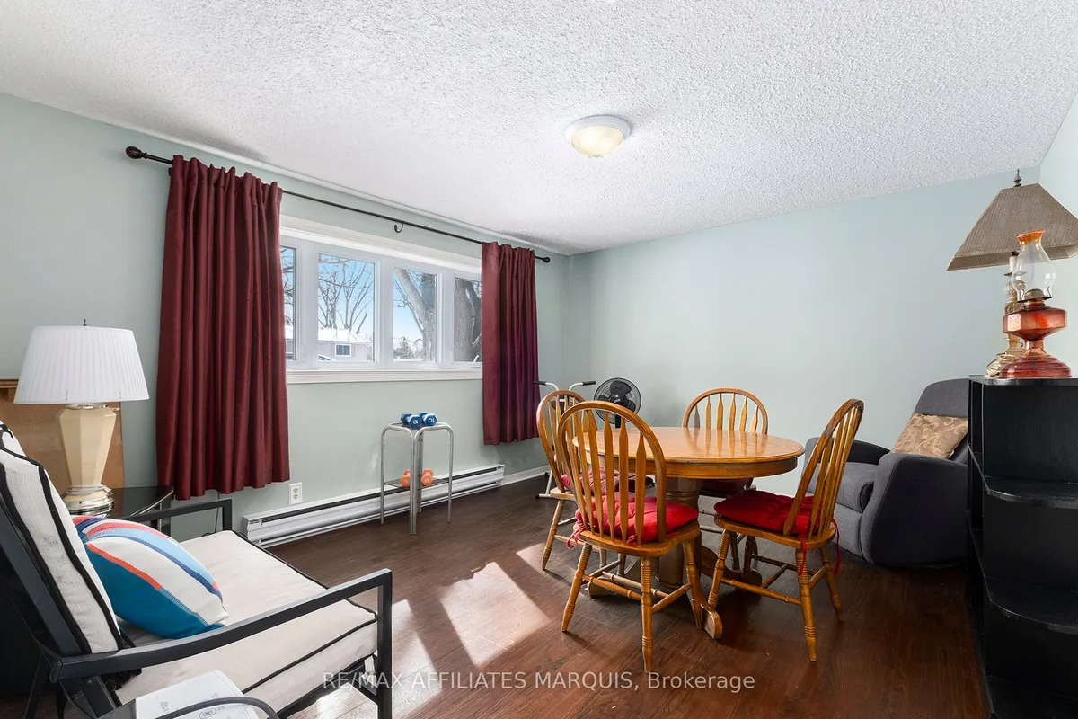 26 Salmon Side Road, ON K7A 4S5