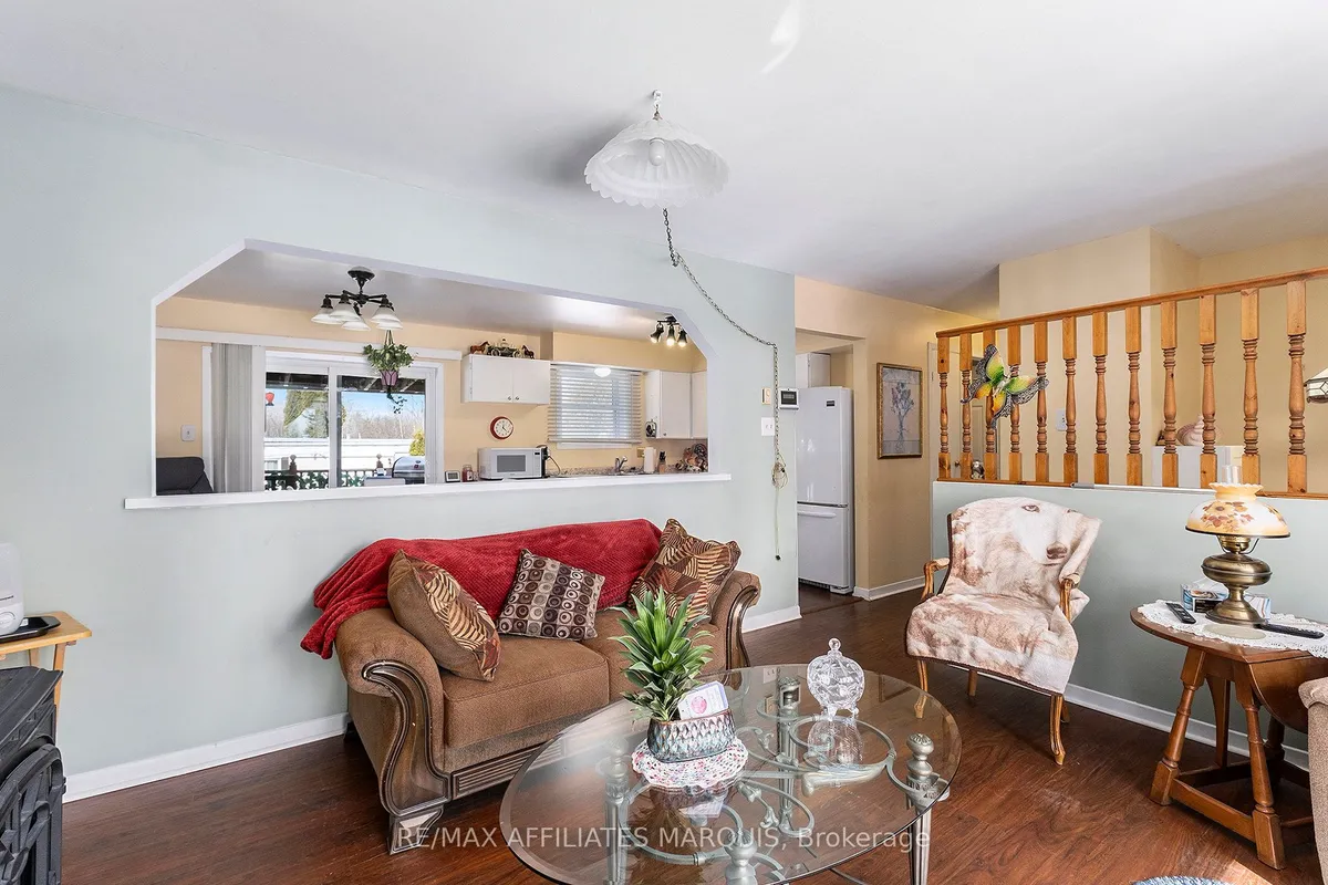 26 Salmon Side Road, ON K7A 4S5