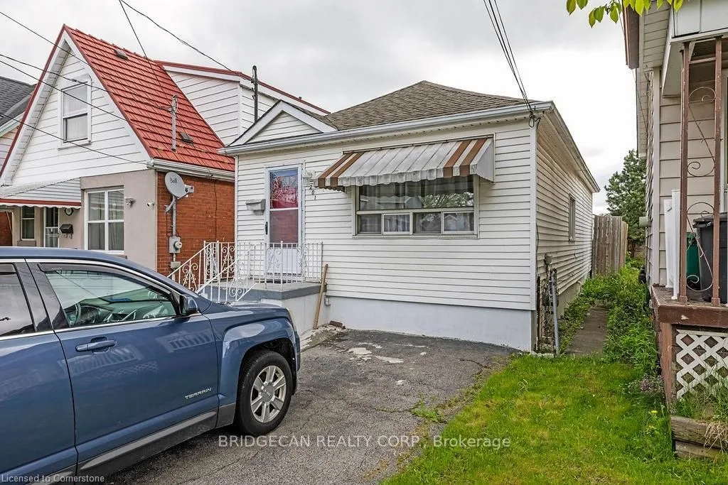 201 East 23rd Street, ON L8V 2X2