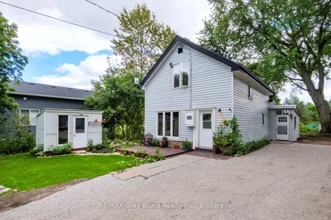 243 Queen Street, ON N0H 1P0