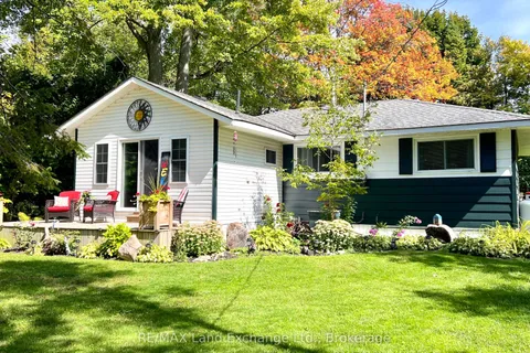 702 Yosacha Place, ON N2Z 2X3