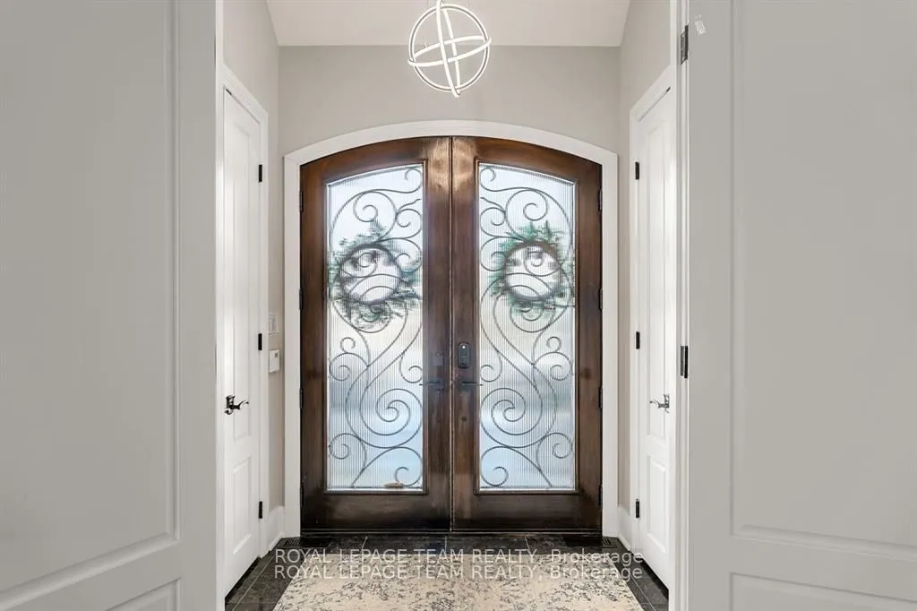 77 Placel Road, ON K1L 5B9