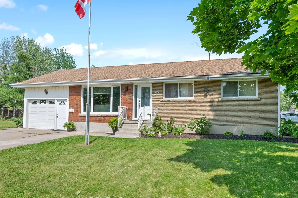 32 Hanson Drive, ON L2M 2X1