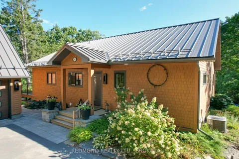 403 1000 Islands Parkway, ON K0E 1L0